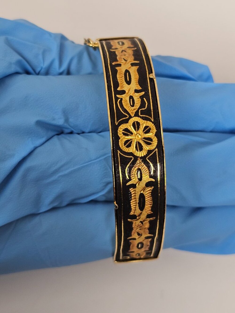 Vtg Damascene Floral Hinged Bangle Bracelet Black Rose Yellow Gold Tone Inlay - Picture 14 of 14